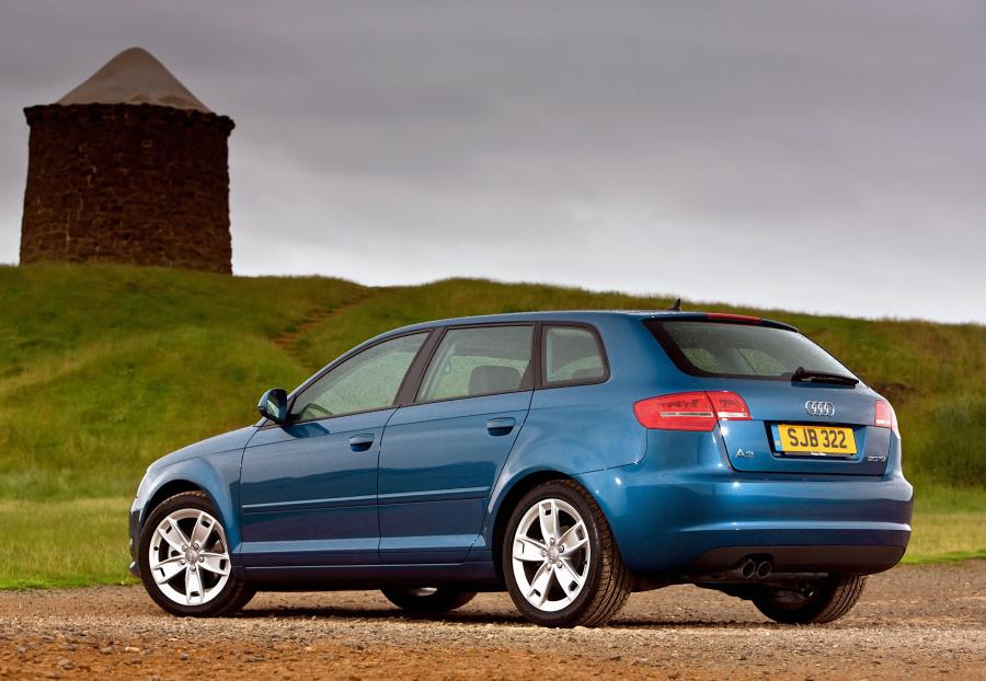  Audi A3 Sportback 2.0 TDI (8PA) 2008 года  (UK) (фото 3 из 5)
